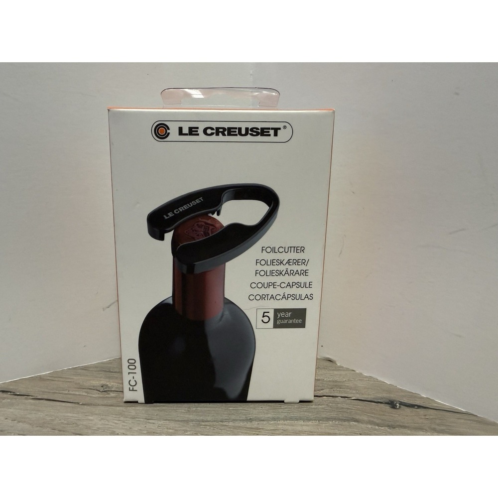 Le Creuset FC100 Foil Cutter, Wine Accessory Foil Cutter Black NEW